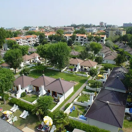 度假村 Bungalow Los Nidos Basic 利尼亚诺萨比亚多罗